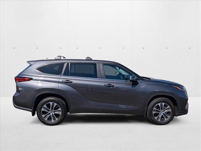 2023 Toyota Highlander XLE Roseville CA
