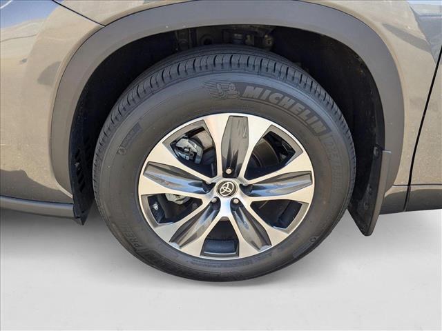 2023 Toyota Highlander XLE Roseville CA