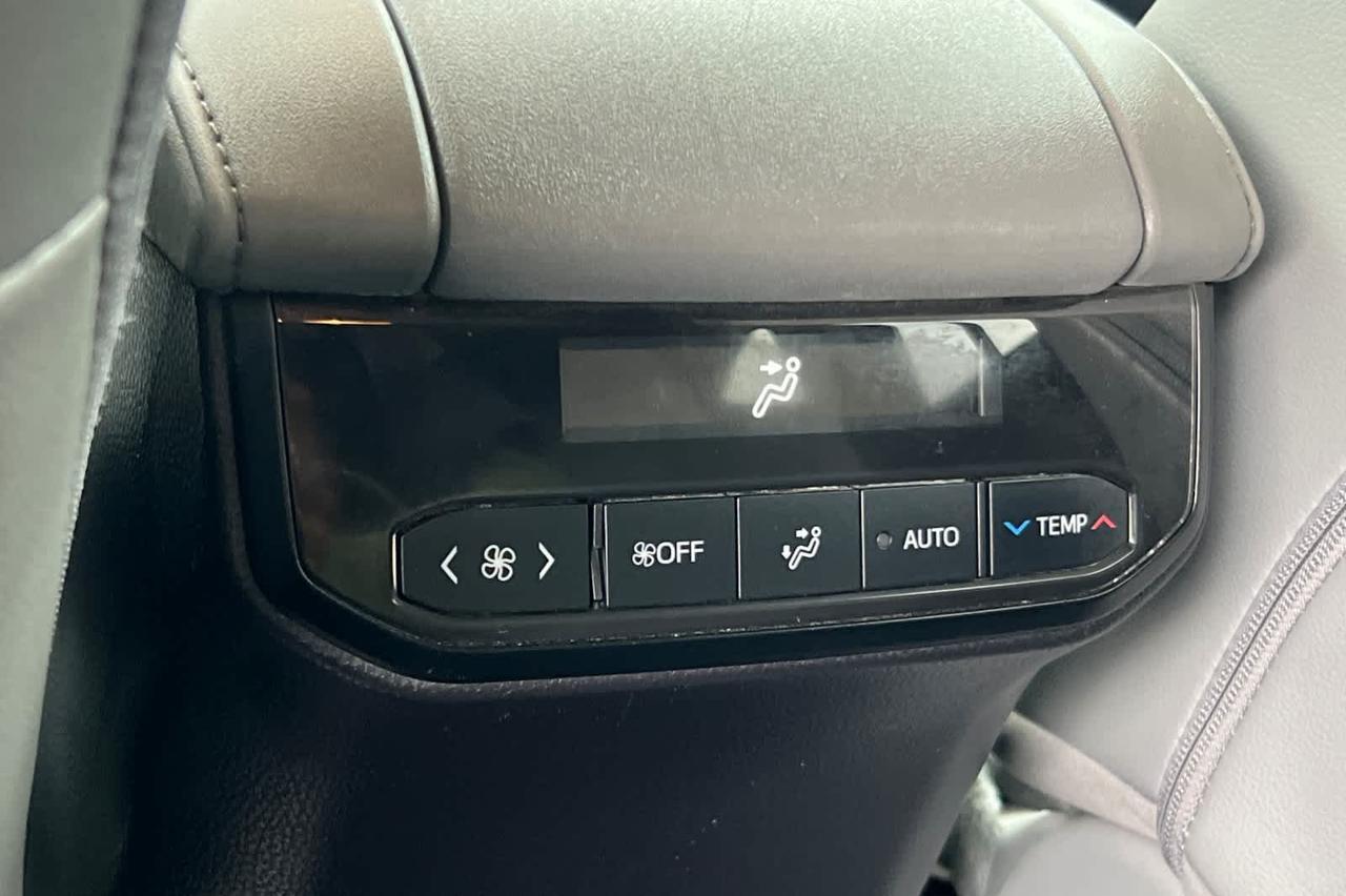 2023 Toyota Highlander XLE Roseville CA
