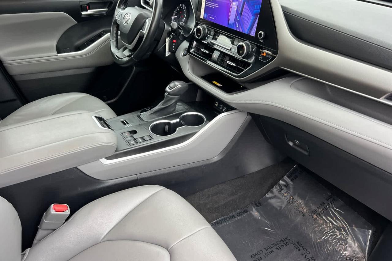 2023 Toyota Highlander XLE Roseville CA