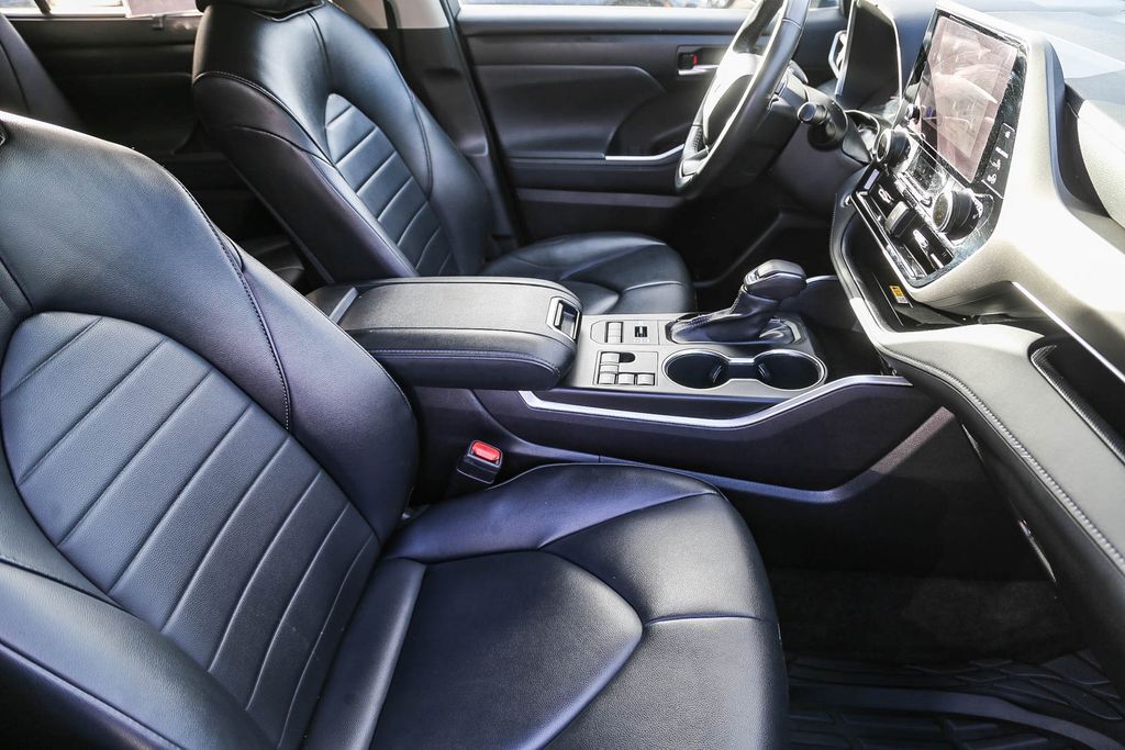 2023 Toyota Highlander XLE Renton WA 2023 Toyota Highlander XLE Renton WA