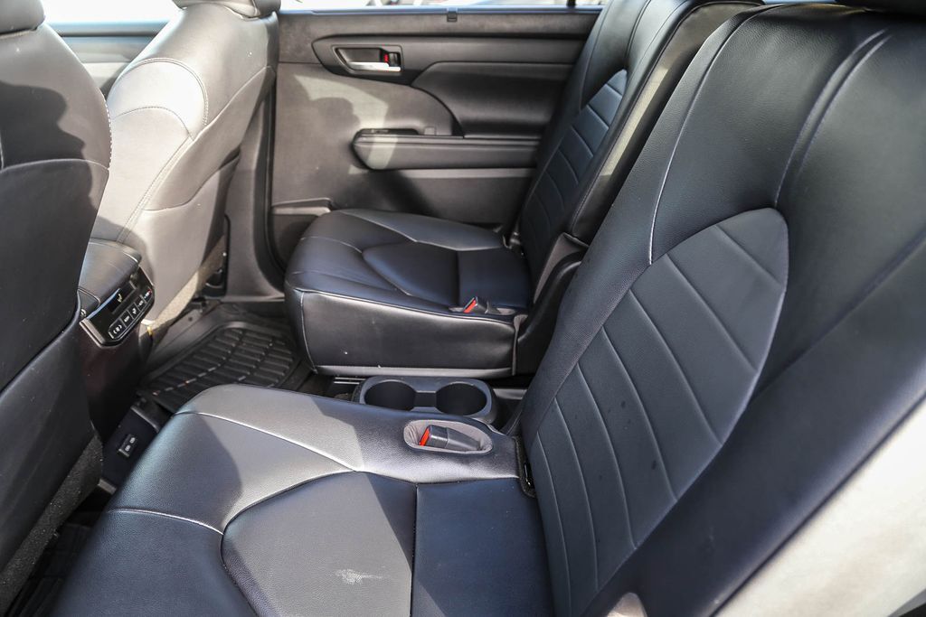 2023 Toyota Highlander XLE Renton WA 2023 Toyota Highlander XLE Renton WA