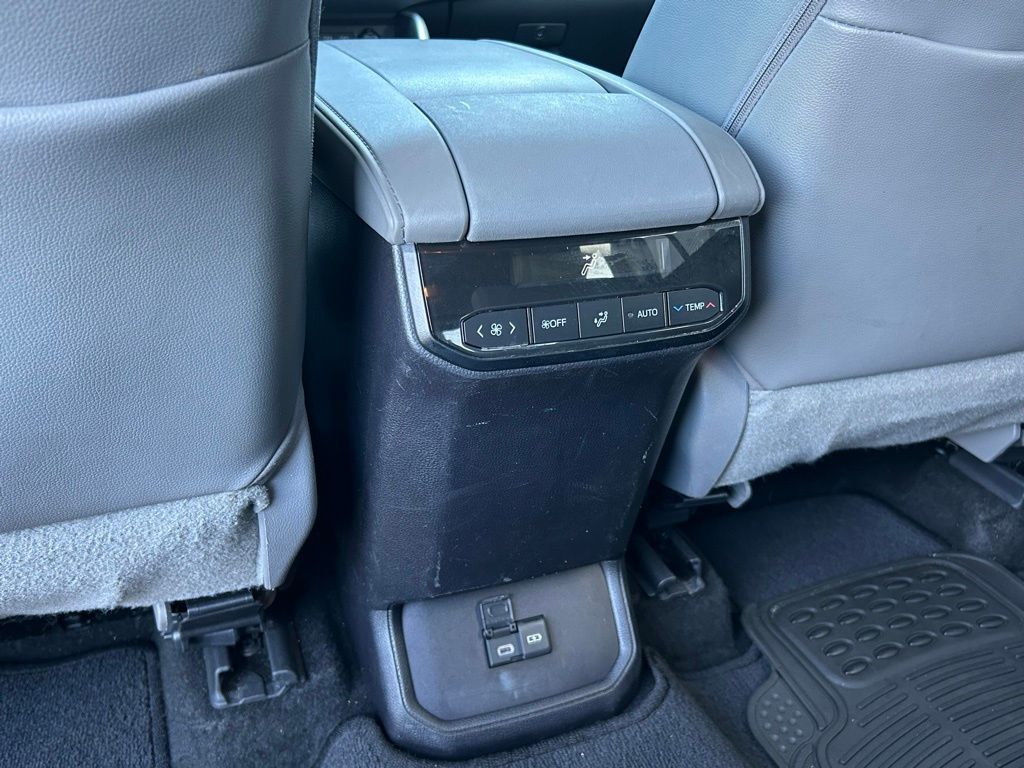 2023 Toyota Highlander XLE Lakeland FL