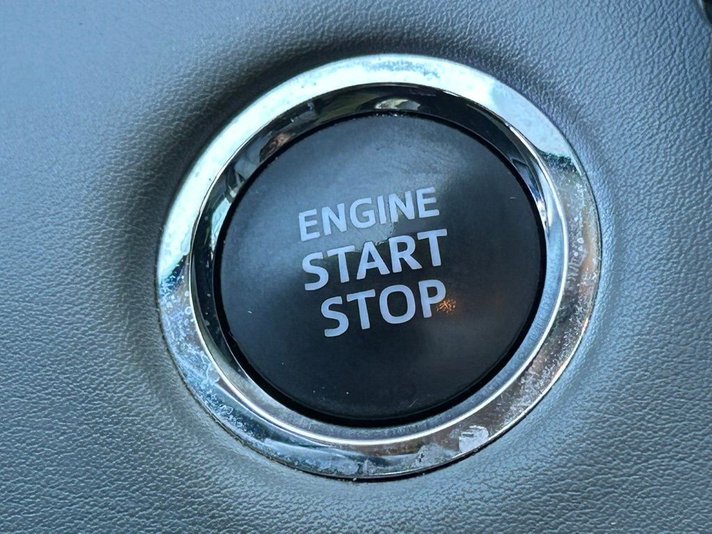 2023 Toyota Highlander XLE Lakeland FL