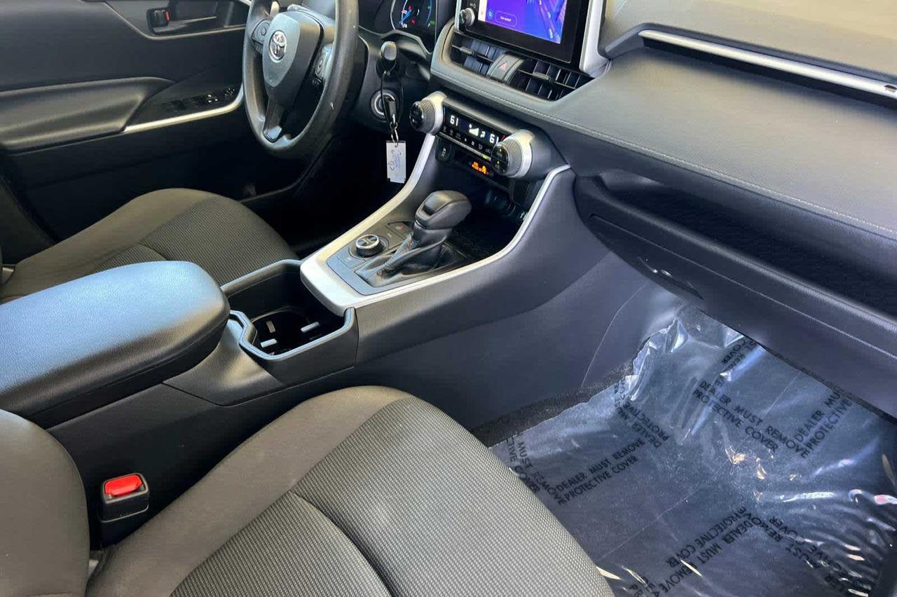 2023 Toyota RAV4 Hybrid LE Roseville CA