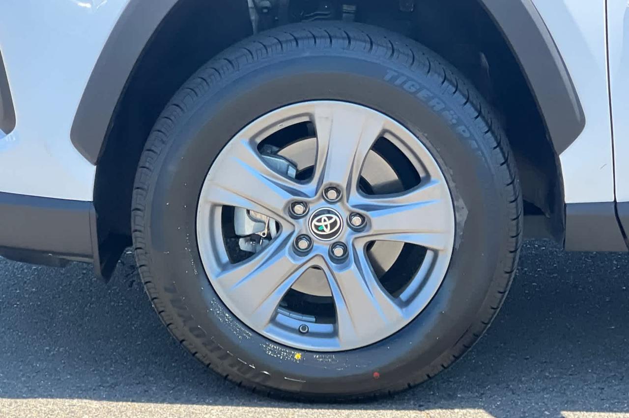 2023 Toyota RAV4 Hybrid LE Roseville CA