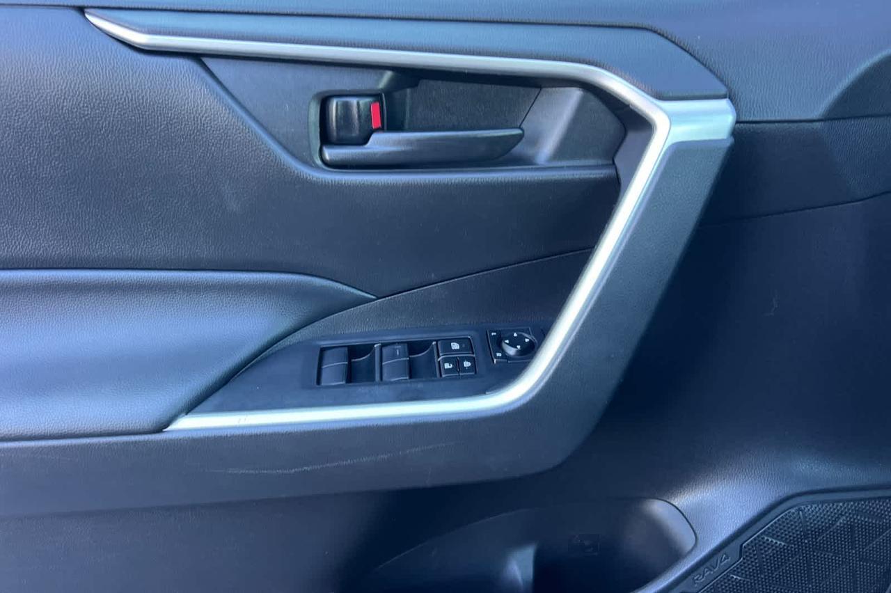 2023 Toyota RAV4 Hybrid LE Roseville CA