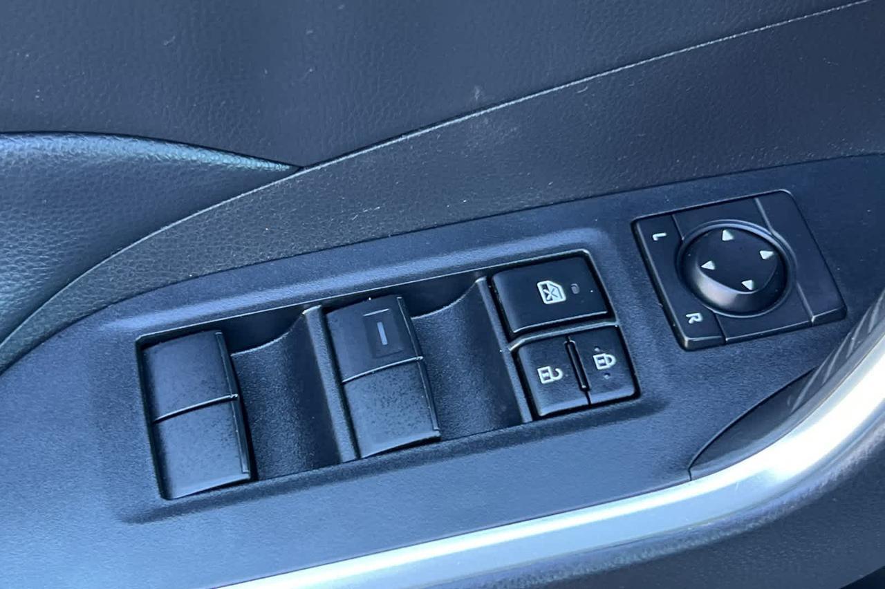 2023 Toyota RAV4 Hybrid LE Roseville CA