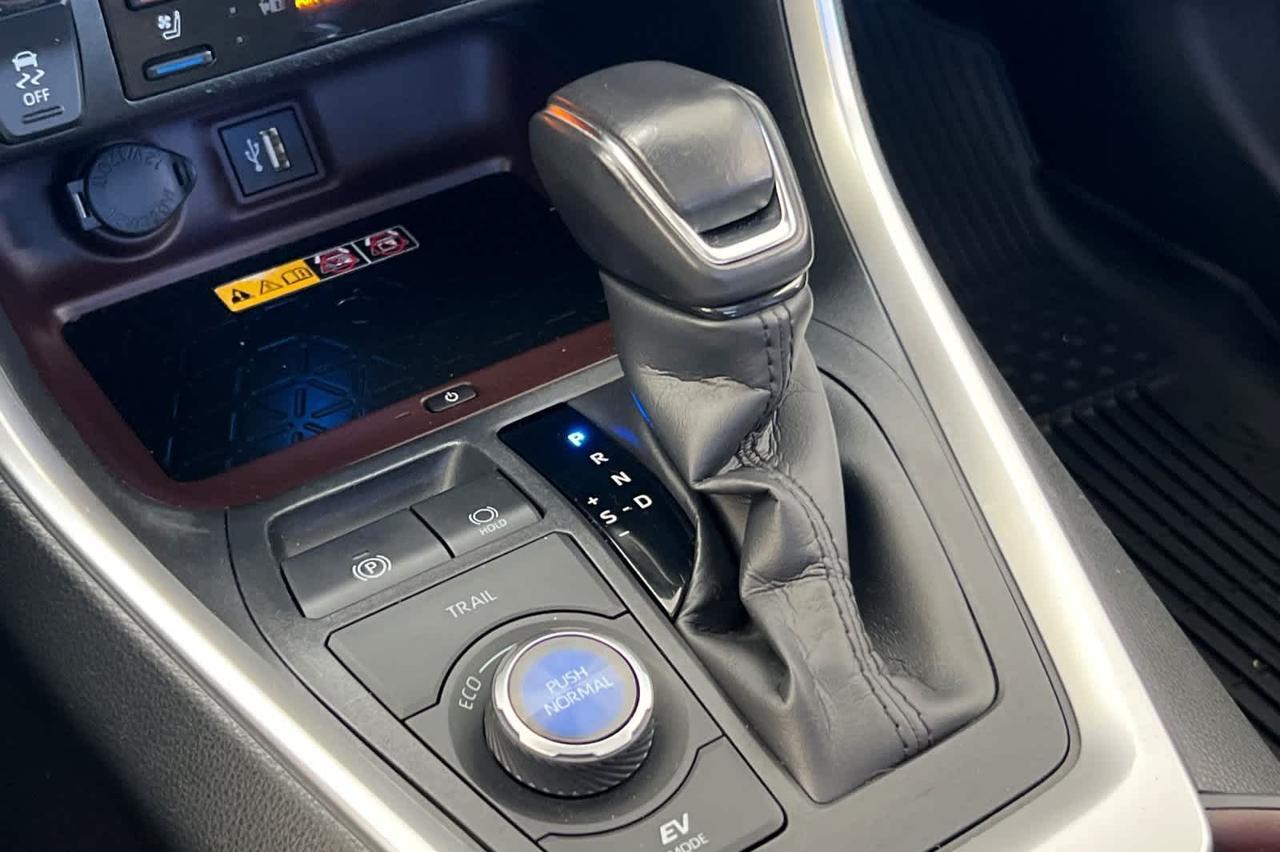 2023 Toyota RAV4 Hybrid Limited Roseville CA