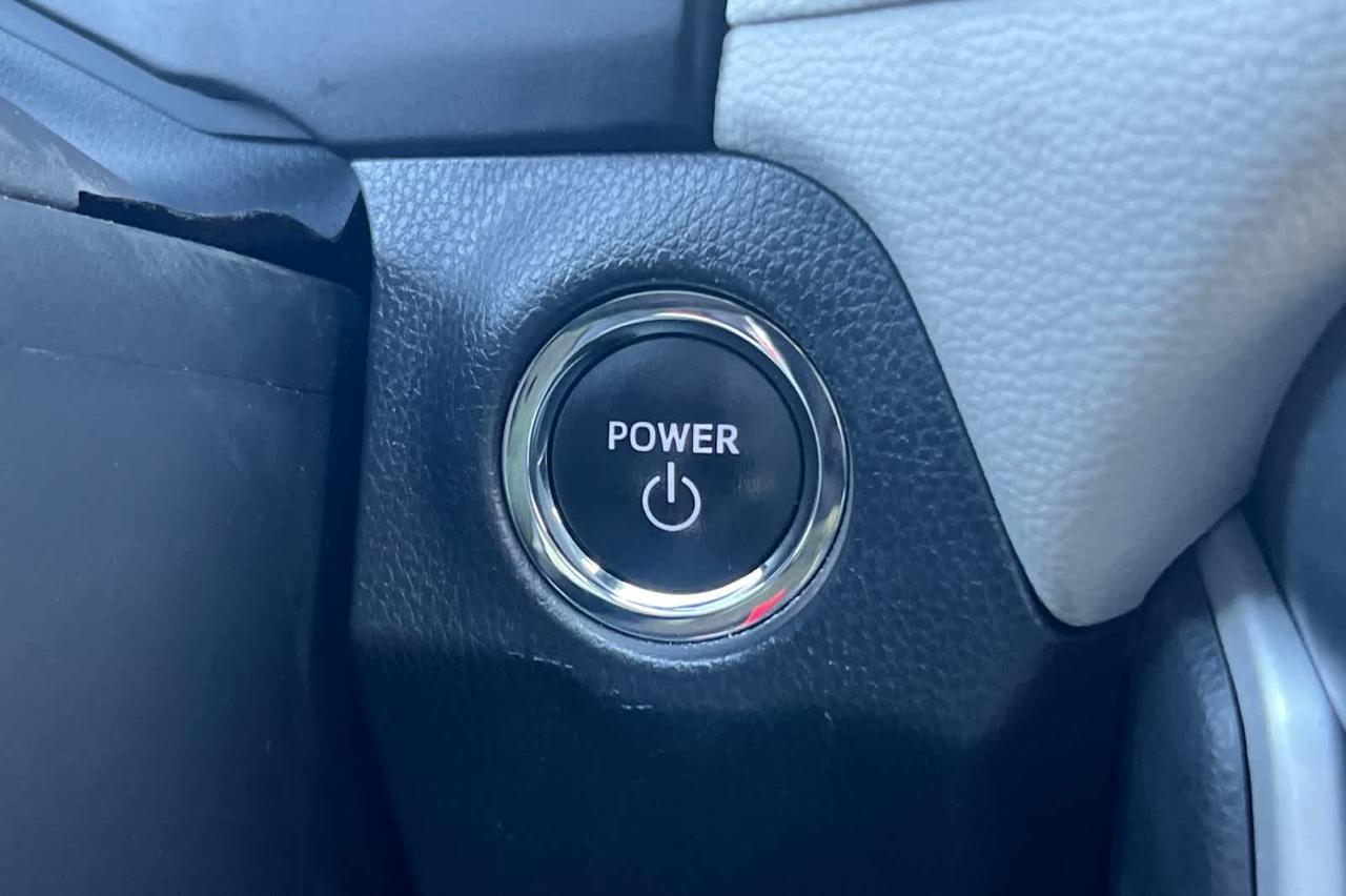 2023 Toyota RAV4 Hybrid XLE Roseville CA