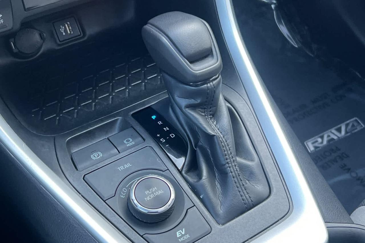 2023 Toyota RAV4 Hybrid XLE Roseville CA