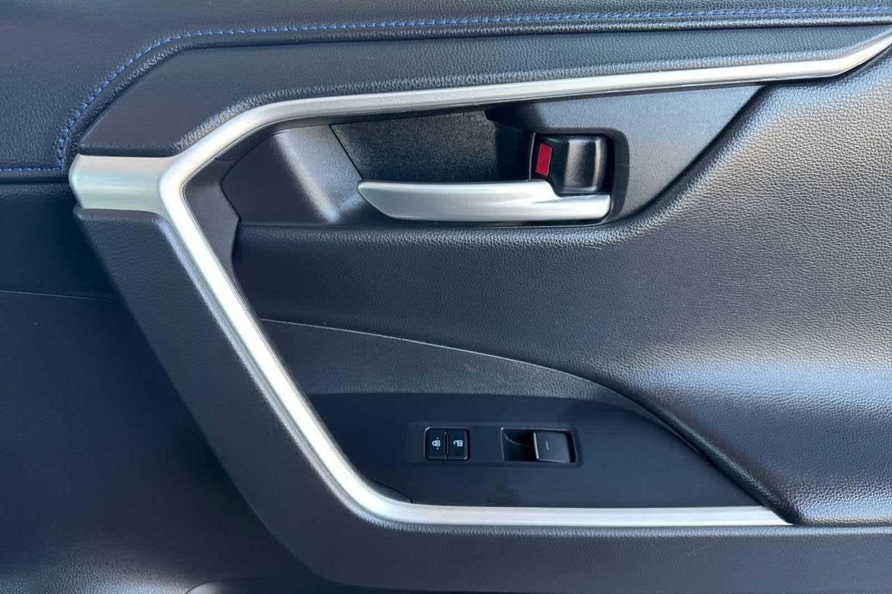2023 Toyota RAV4 Hybrid XSE Roseville CA