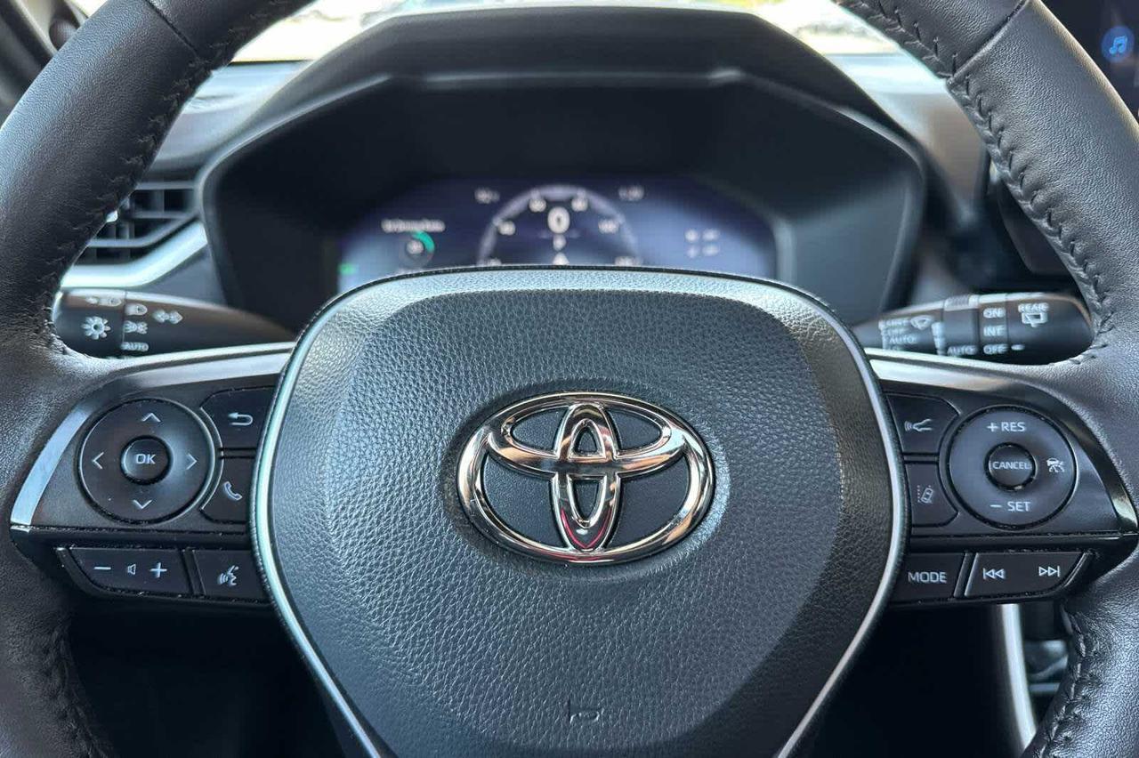 2023 Toyota RAV4 Hybrid XSE Roseville CA