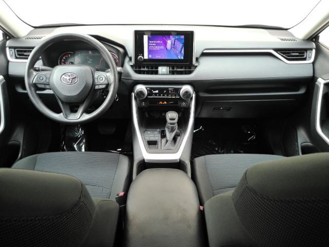 2023 Toyota RAV4 LE 2023 Toyota RAV4 LE