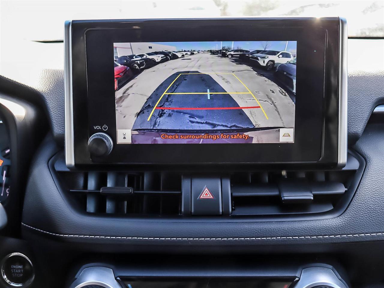 2023 Toyota RAV4 XLE Mississauga ON