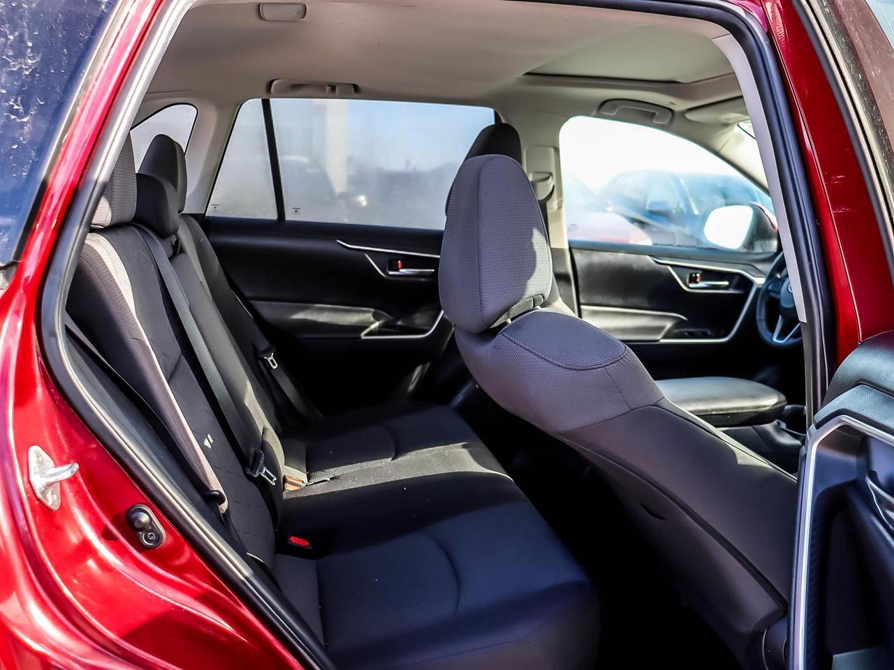 2023 Toyota RAV4 XLE Mississauga ON