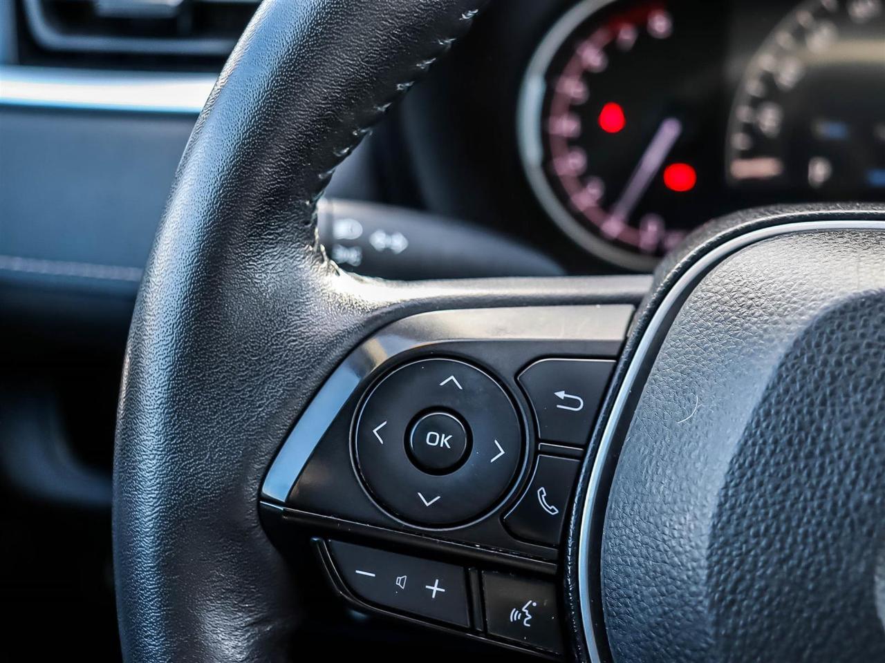 2023 Toyota RAV4 XLE Mississauga ON