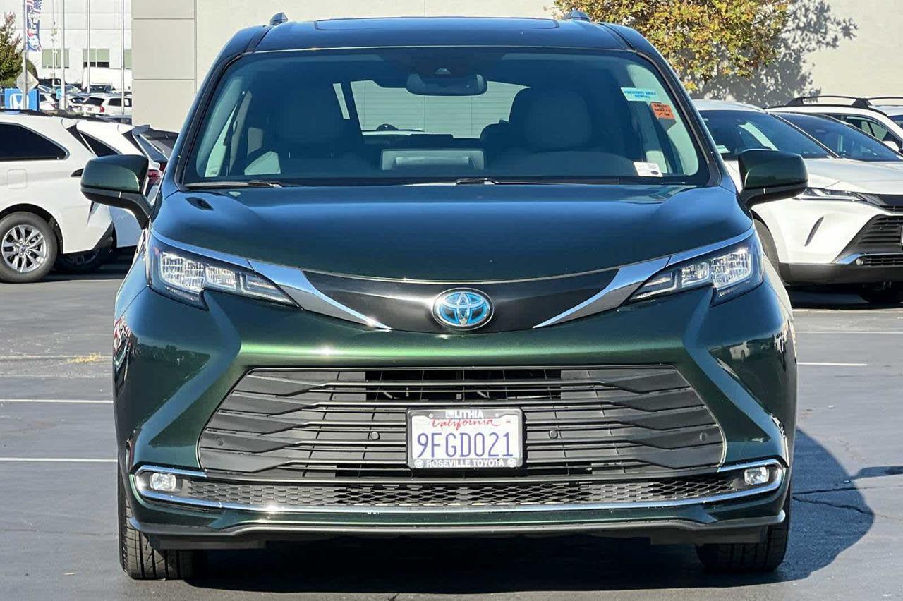 2023 Toyota Sienna XLE Roseville CA