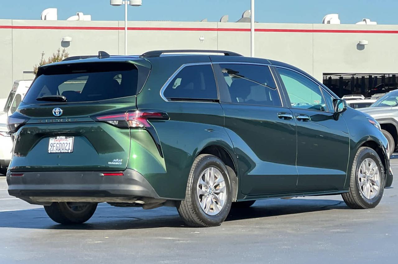 2023 Toyota Sienna XLE Roseville CA