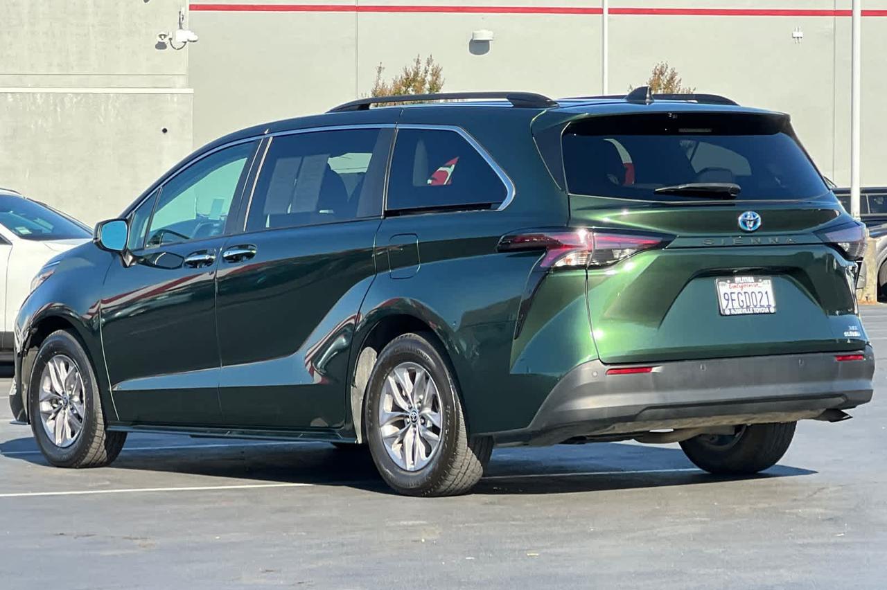 2023 Toyota Sienna XLE Roseville CA