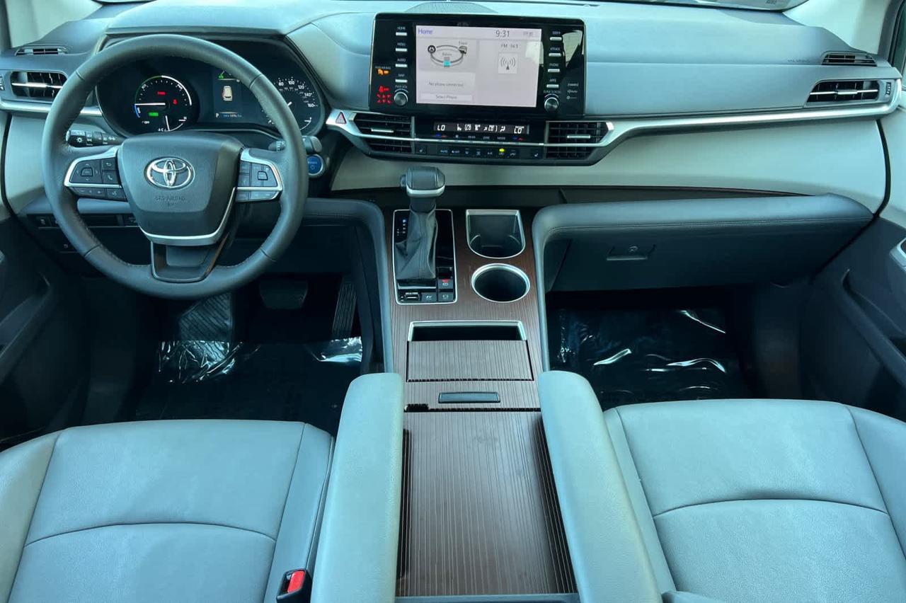 2023 Toyota Sienna XLE Roseville CA
