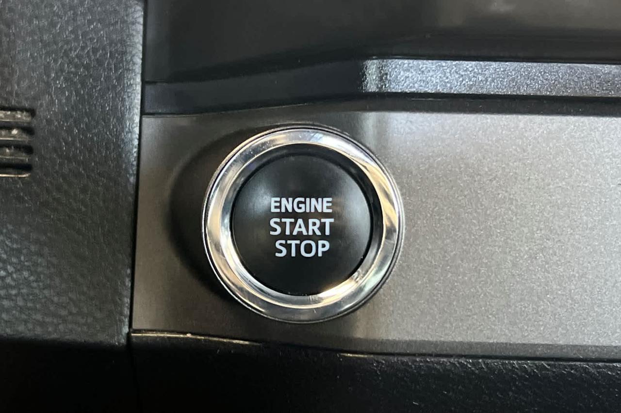 2023 Toyota Tacoma SR5 Roseville CA