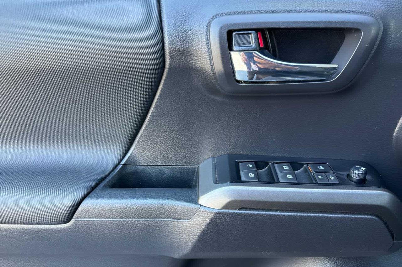 2023 Toyota Tacoma TRD Off Road Roseville CA