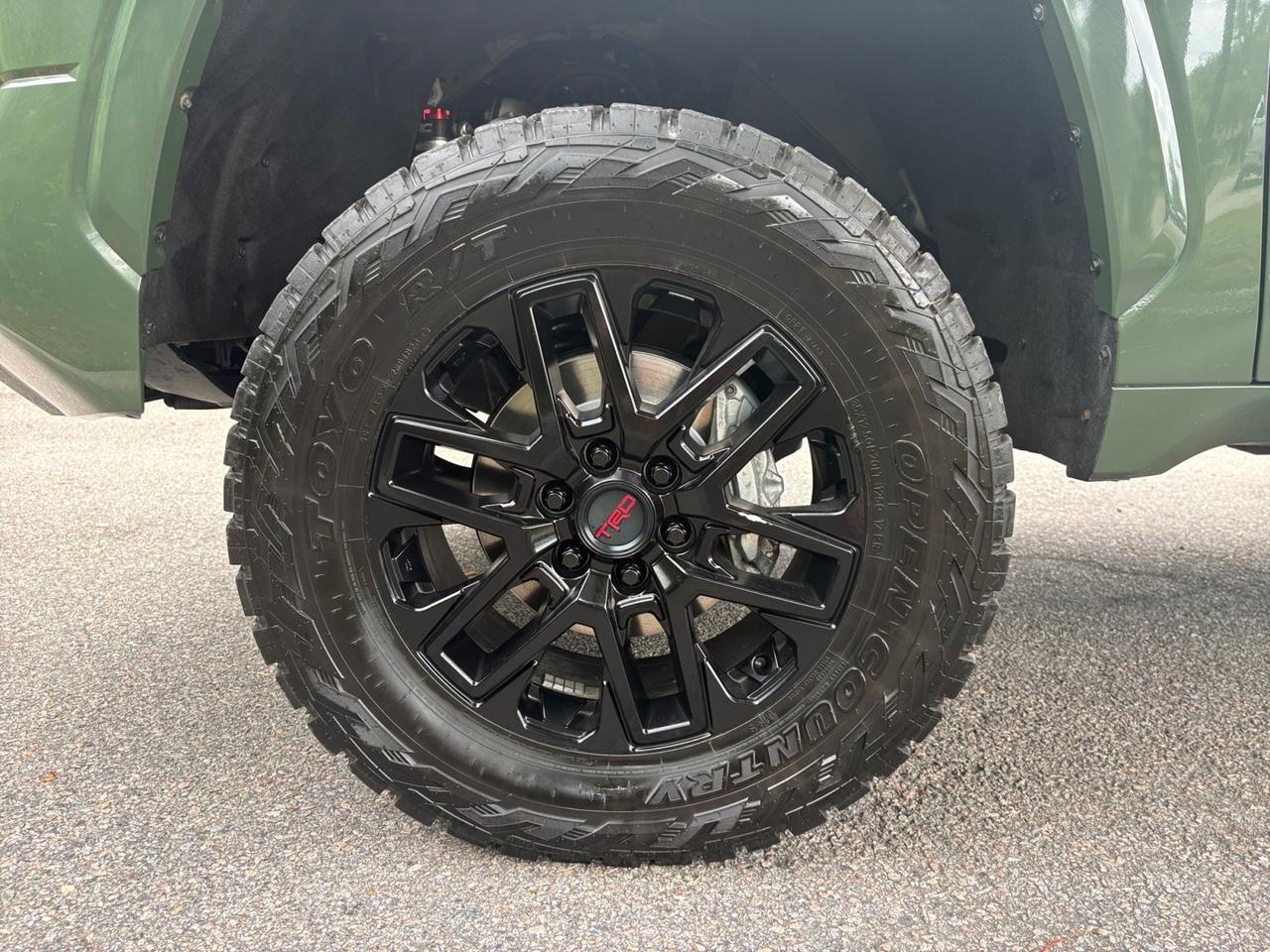 2023 Toyota Tundra 4WD SR5, BLIND SPOT ALERT, LANE KEEP ASSIST, FORWARD COLLISION WARNING, HARD TONNEAU COVER, HEATED STEERING WHEEL & SEATS, 360 BACKUP CAMERA, APPLE CARPLAY/ANDROID AUTO, ONLY 1 OWNER, CLEAN CARFAX, THIS TOYOTA IS TAKE HOME READY! Virginia Beach VA 2023 Toyota Tundra 4WD SR5, BLIND SPOT ALERT, LANE KEEP ASSIST, FORWARD COLLISION WARNING, HARD TONNEAU COVER, HEATED STEERING WHEEL & SEATS, 360 BACKUP CAMERA, APPLE CARPLAY/ANDROID AUTO, ONLY 1 OWNER, CLEAN CARFAX, THIS TOYOTA IS TAKE HOME READY! Virginia Beach VA