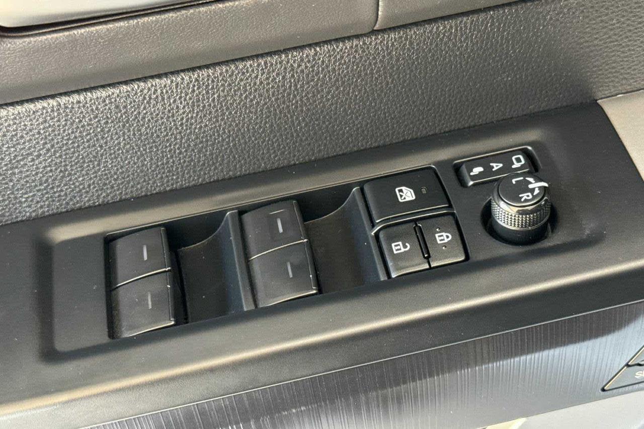 2023 Toyota Tundra Platinum Hybrid Roseville CA