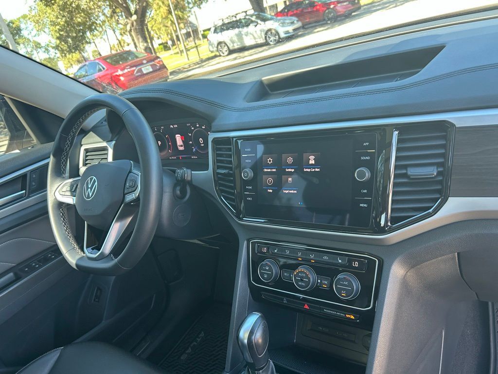 2023 Volkswagen Atlas 2.0T SE w/Technology Tampa FL