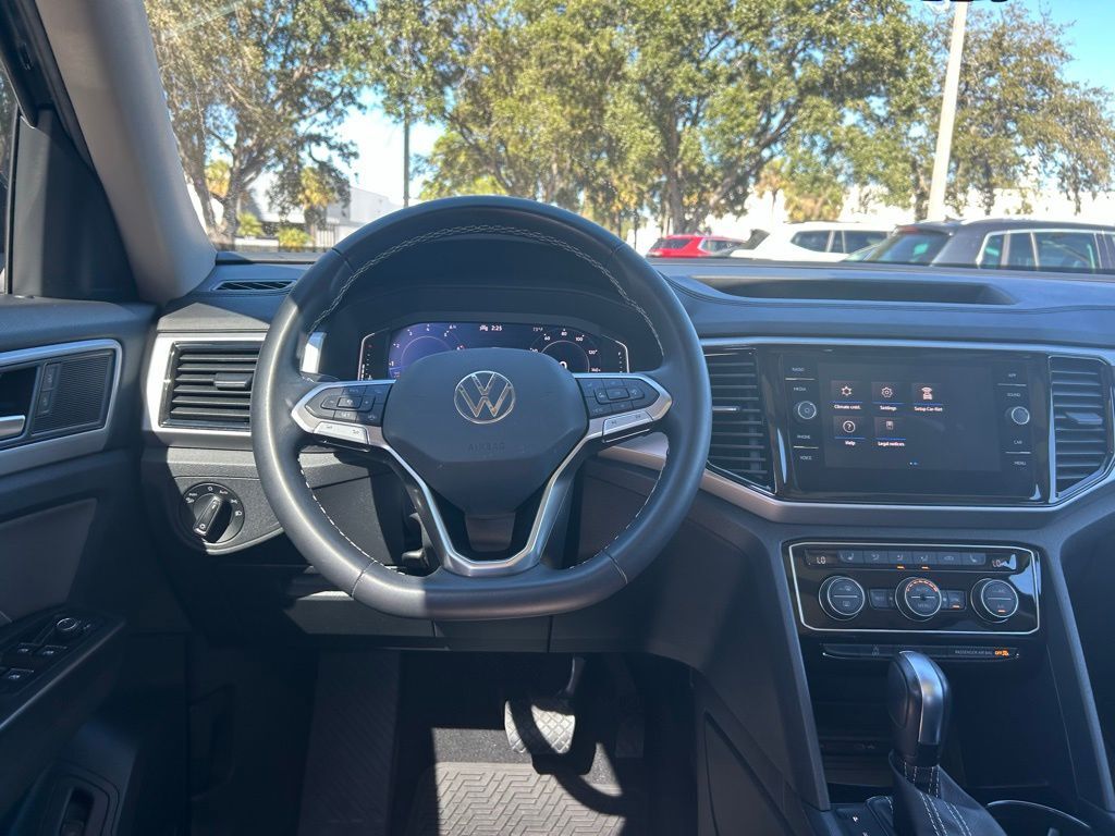 2023 Volkswagen Atlas 2.0T SE w/Technology Tampa FL
