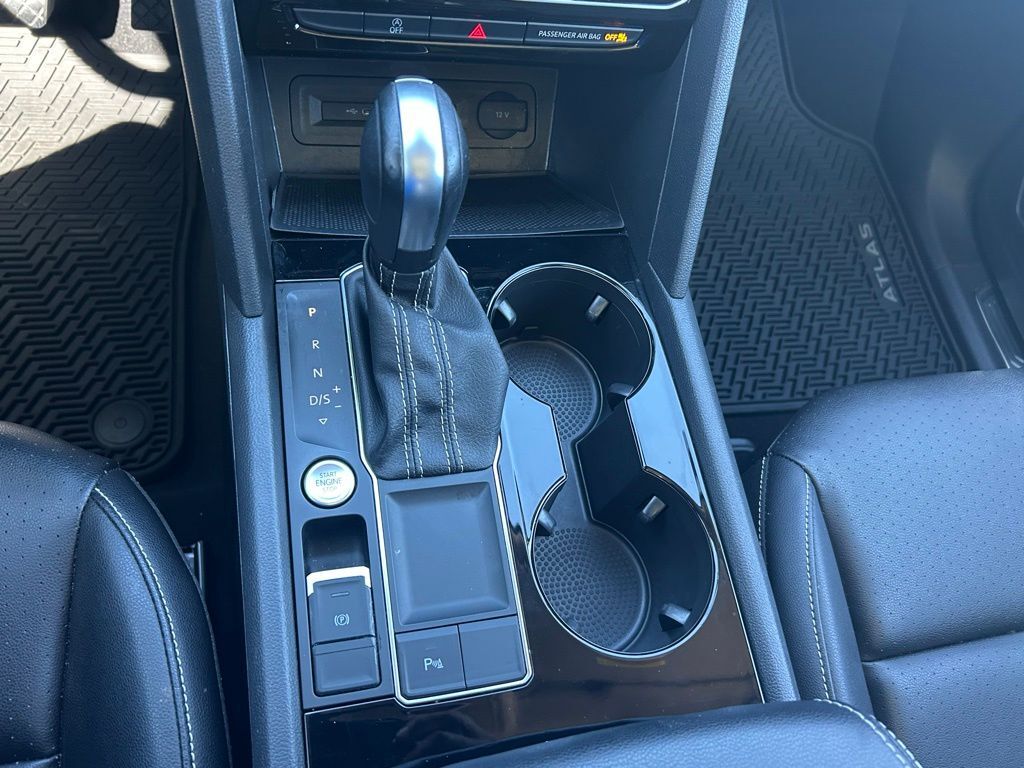 2023 Volkswagen Atlas 2.0T SE w/Technology Tampa FL