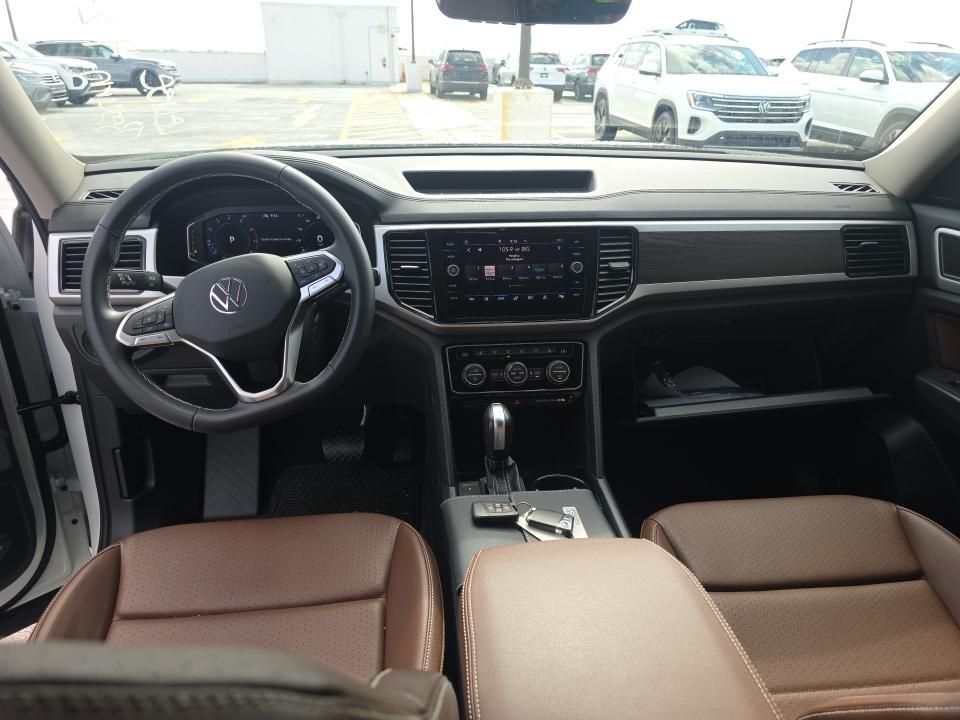 2023 Volkswagen Atlas 2.0T SE w/Technology Tampa FL