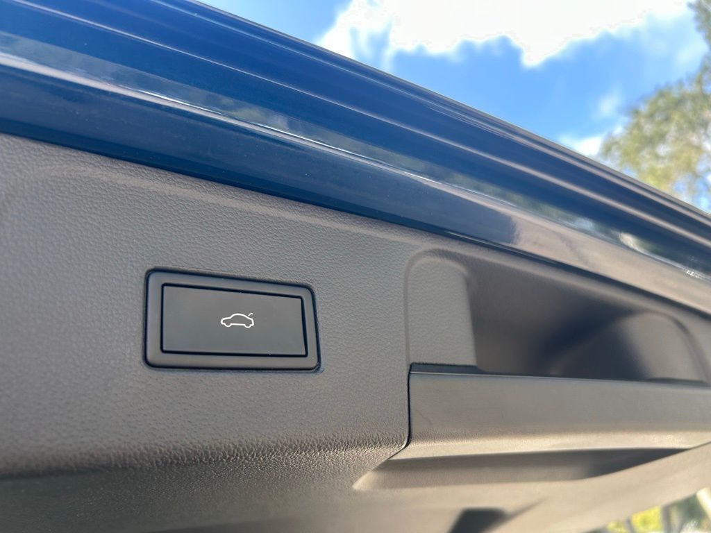 2023 Volkswagen Atlas 3.6L V6 SE w/Technology Tampa FL