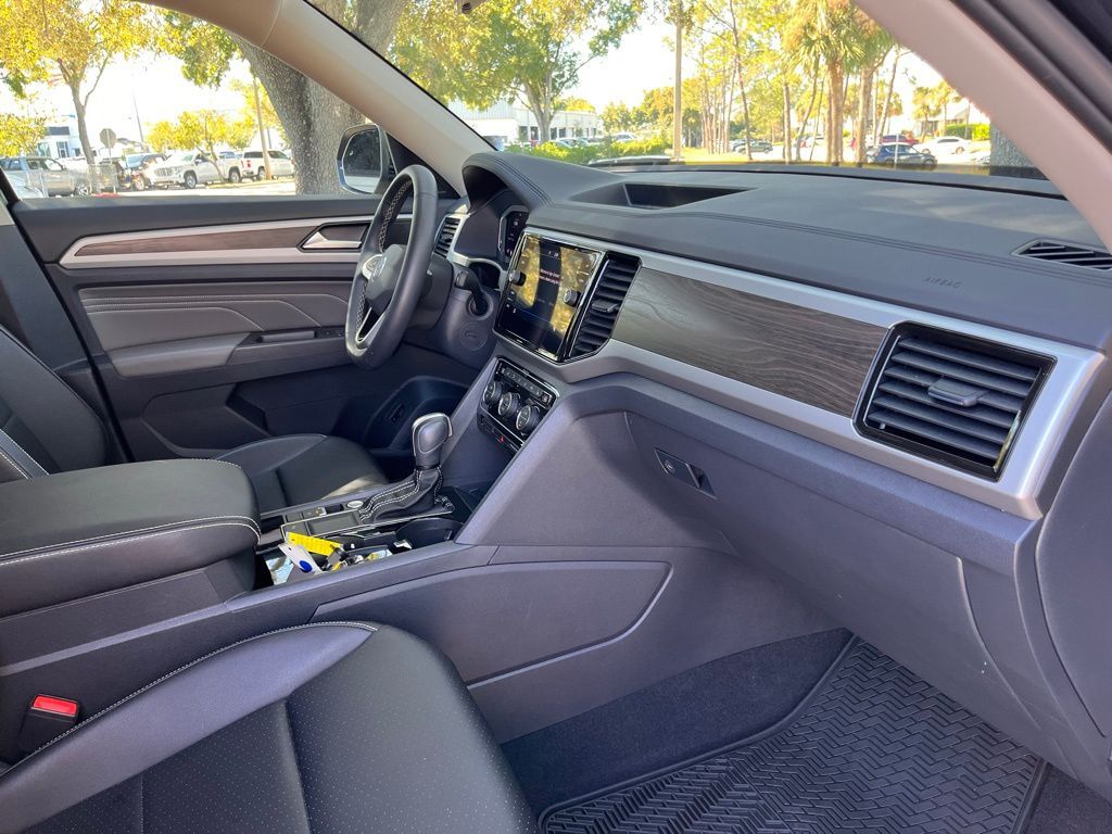 2023 Volkswagen Atlas 3.6L V6 SE w/Technology Tampa FL