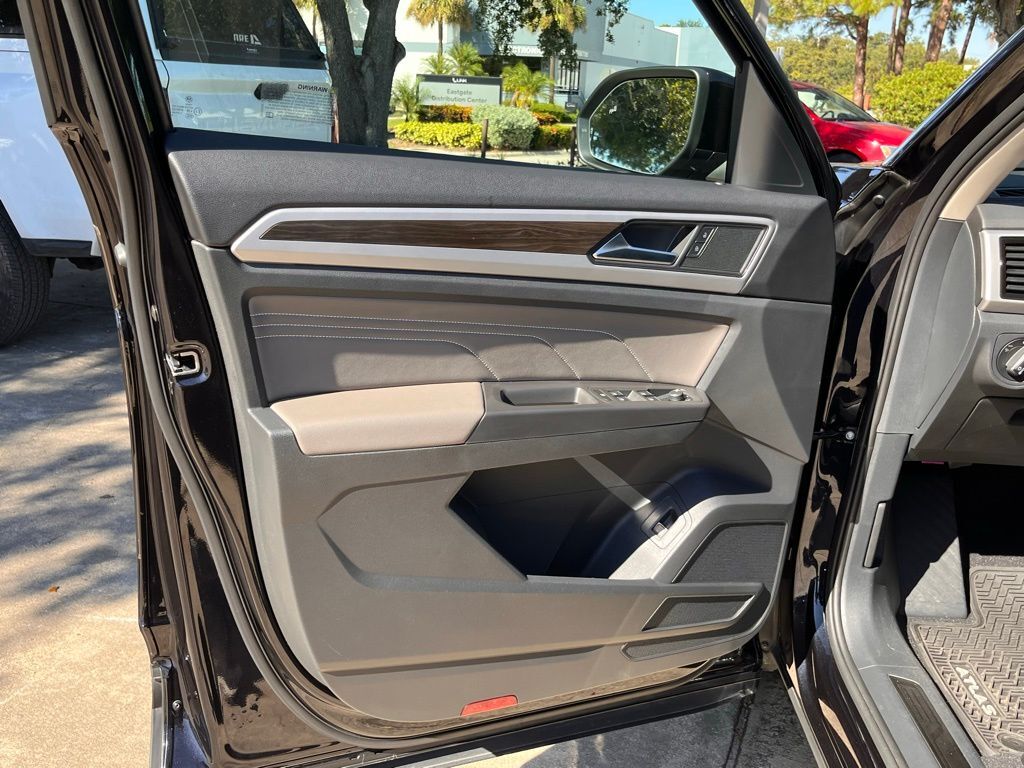 2023 Volkswagen Atlas 3.6L V6 SE w/Technology Tampa FL