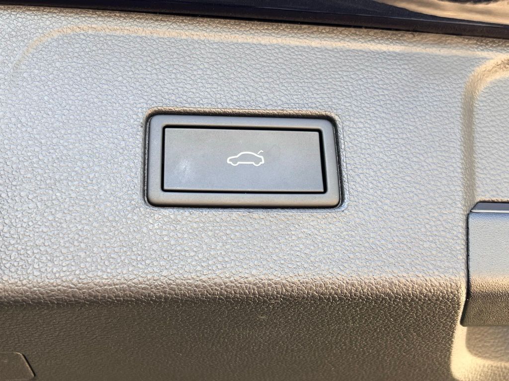 2023 Volkswagen Atlas 3.6L V6 SE w/Technology Tampa FL