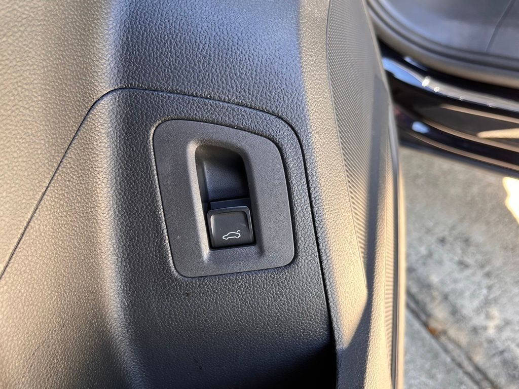 2023 Volkswagen Atlas 3.6L V6 SE w/Technology Tampa FL