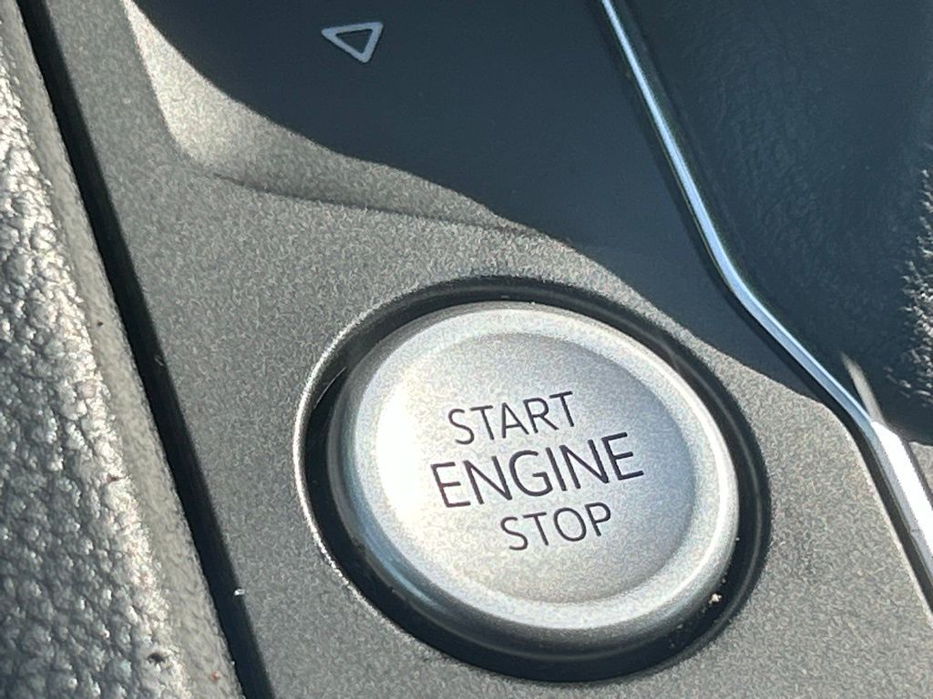 2023 Volkswagen Atlas 3.6L V6 SE w/Technology Tampa FL