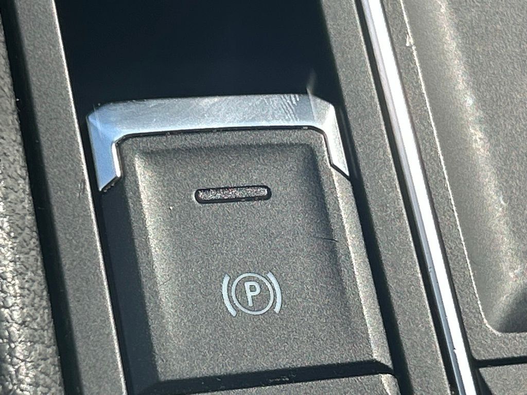 2023 Volkswagen Atlas 3.6L V6 SE w/Technology Tampa FL