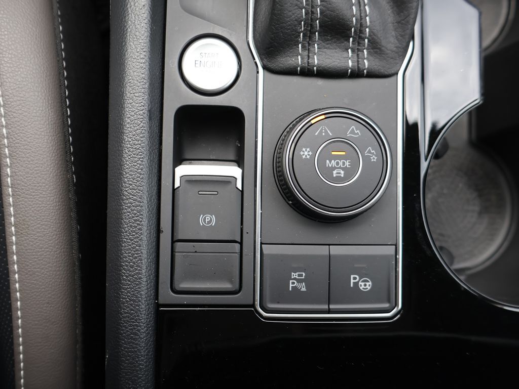 2023 Volkswagen Atlas 3.6L V6 SEL Premium R-Line