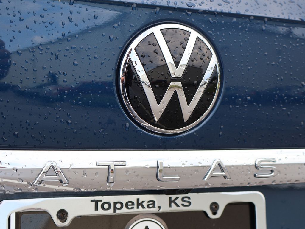 2023 Volkswagen Atlas 3.6L V6 SEL Premium R-Line