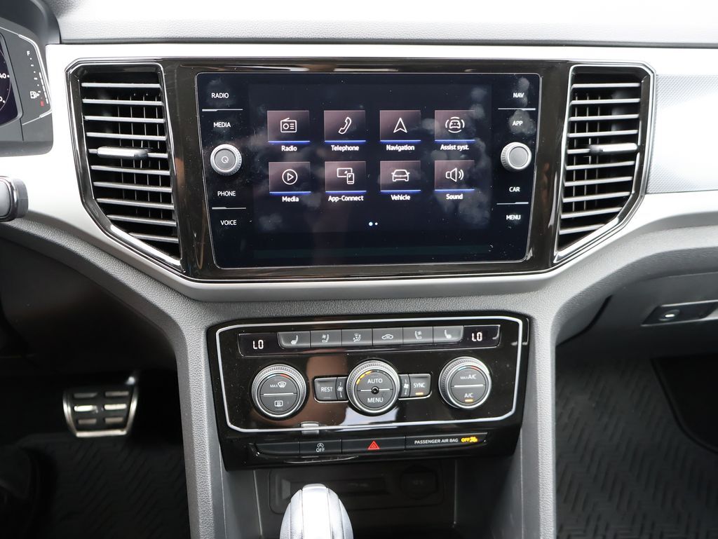 2023 Volkswagen Atlas 3.6L V6 SEL Premium R-Line