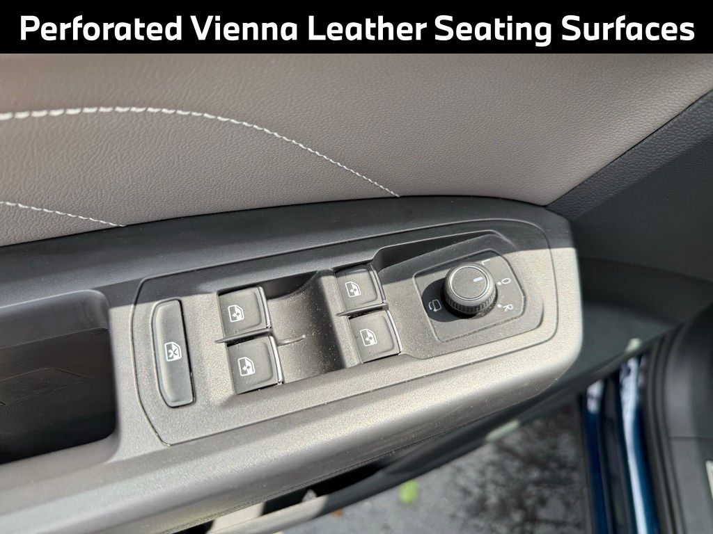 2023 Volkswagen Atlas 3.6L V6 SEL Premium R-Line