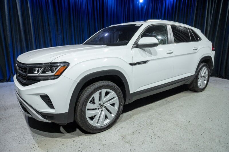 2023 Volkswagen Atlas Cross Sport SE w/Tech