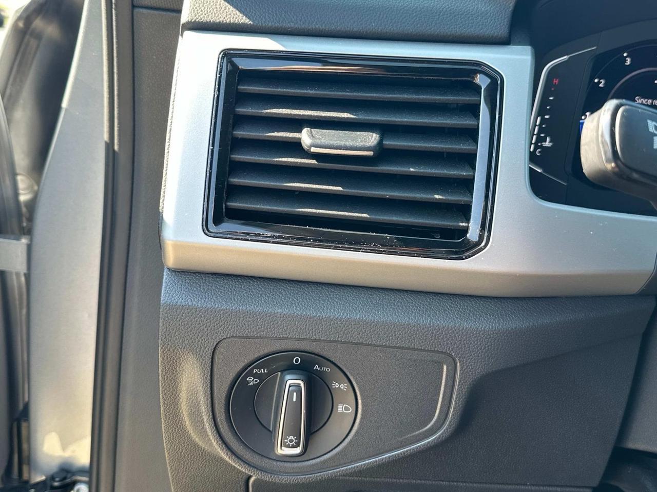 2023 Volkswagen Atlas Cross Sport 3.6L V6 SE w/Technology Woodbridge VA