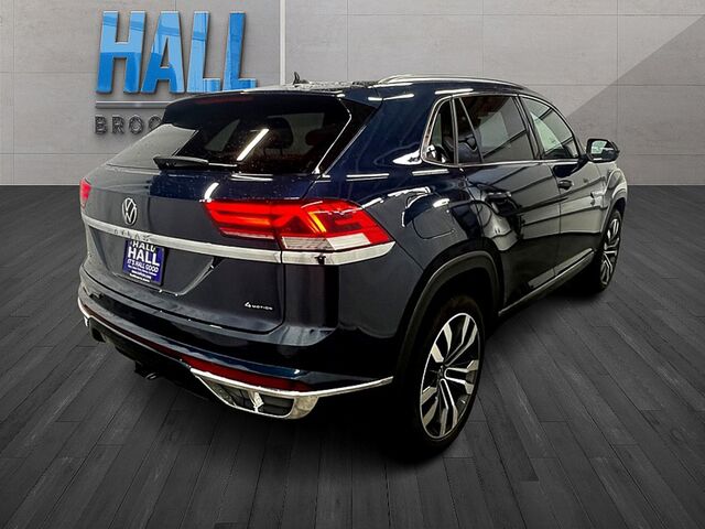 2023 Volkswagen Atlas Cross Sport 3.6L V6 SEL Premium R-Line Oshkosh WI