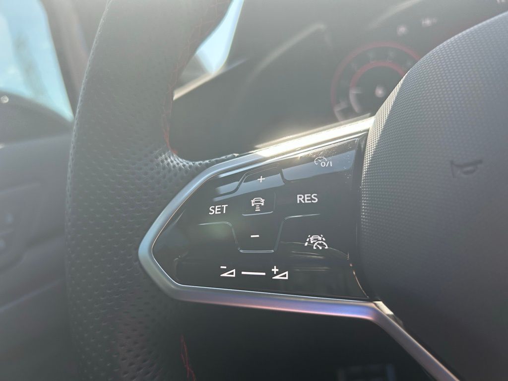 2023 Volkswagen Golf GTI 2.0T 40th Anniversary Edition Tampa FL