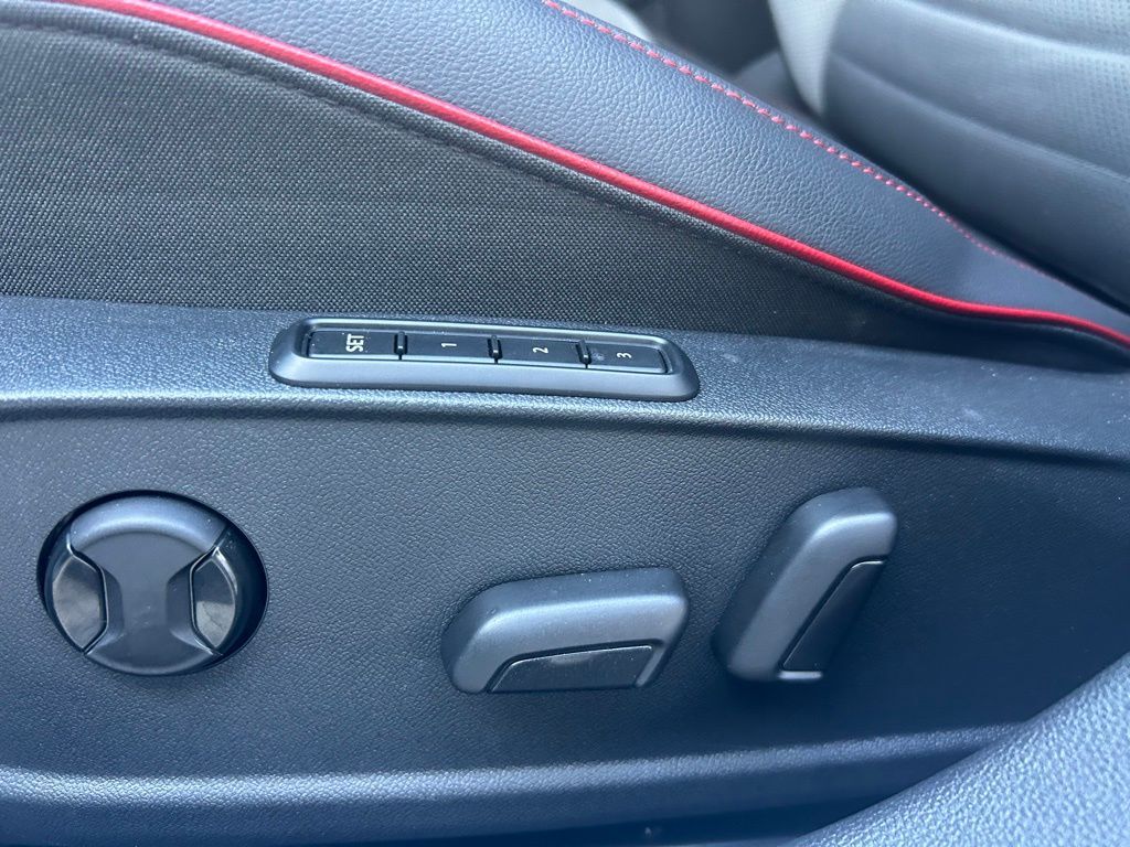 2023 Volkswagen Golf GTI Autobahn Tampa FL