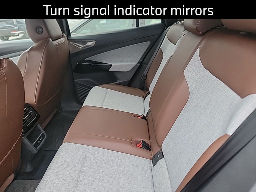 2023 Volkswagen ID.4 Pro